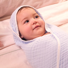 Load image into Gallery viewer, Muslin Hooded Towel