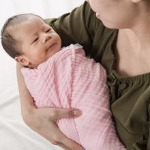 Load image into Gallery viewer, 9 Layer Cotton Muslin Newborn Set (6-Piece)