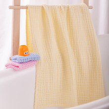 Load image into Gallery viewer, L&#39;Ange Baby 6-Layer Medium Cotton Muslin Towel
